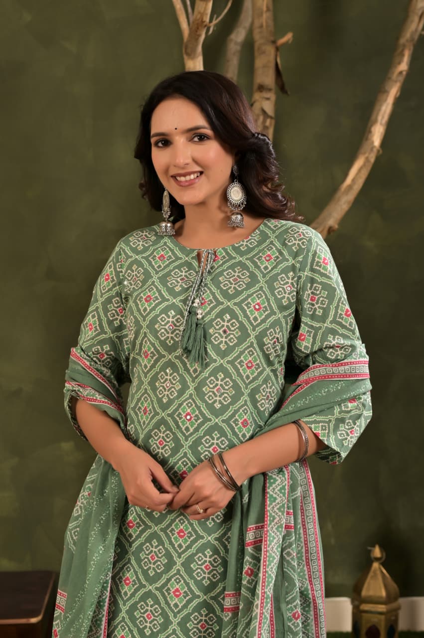 Kurta Set – Zari Zaara