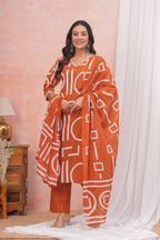 Elegant Comfort Cotton Kurta Set with Embroidery Details