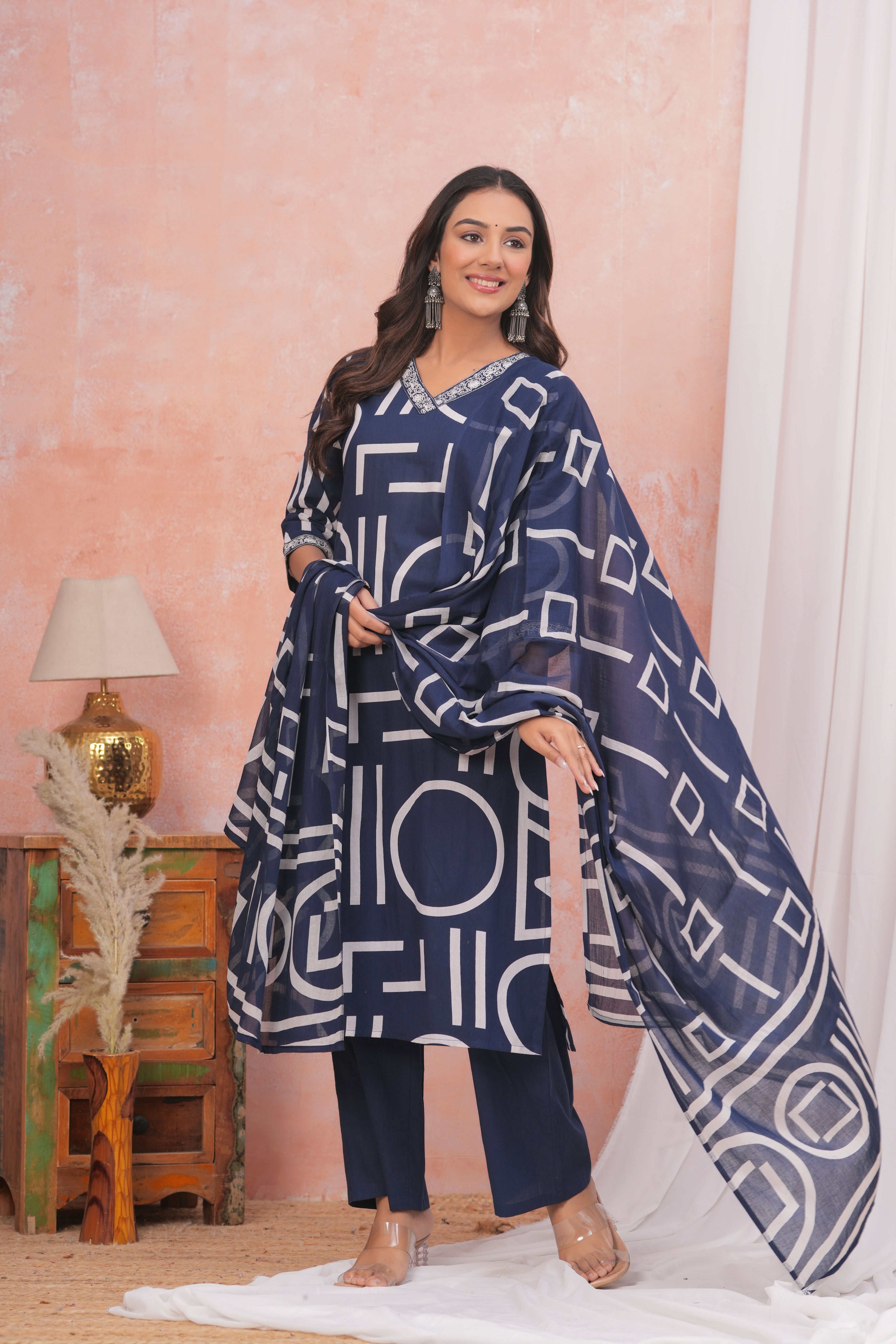 Elegant Comfort Cotton Kurta Set with Embroidery Details