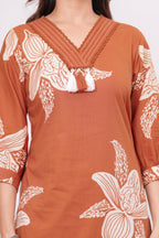 Elegant Floral Print three Piece Suit Set with Pintex V-Neck