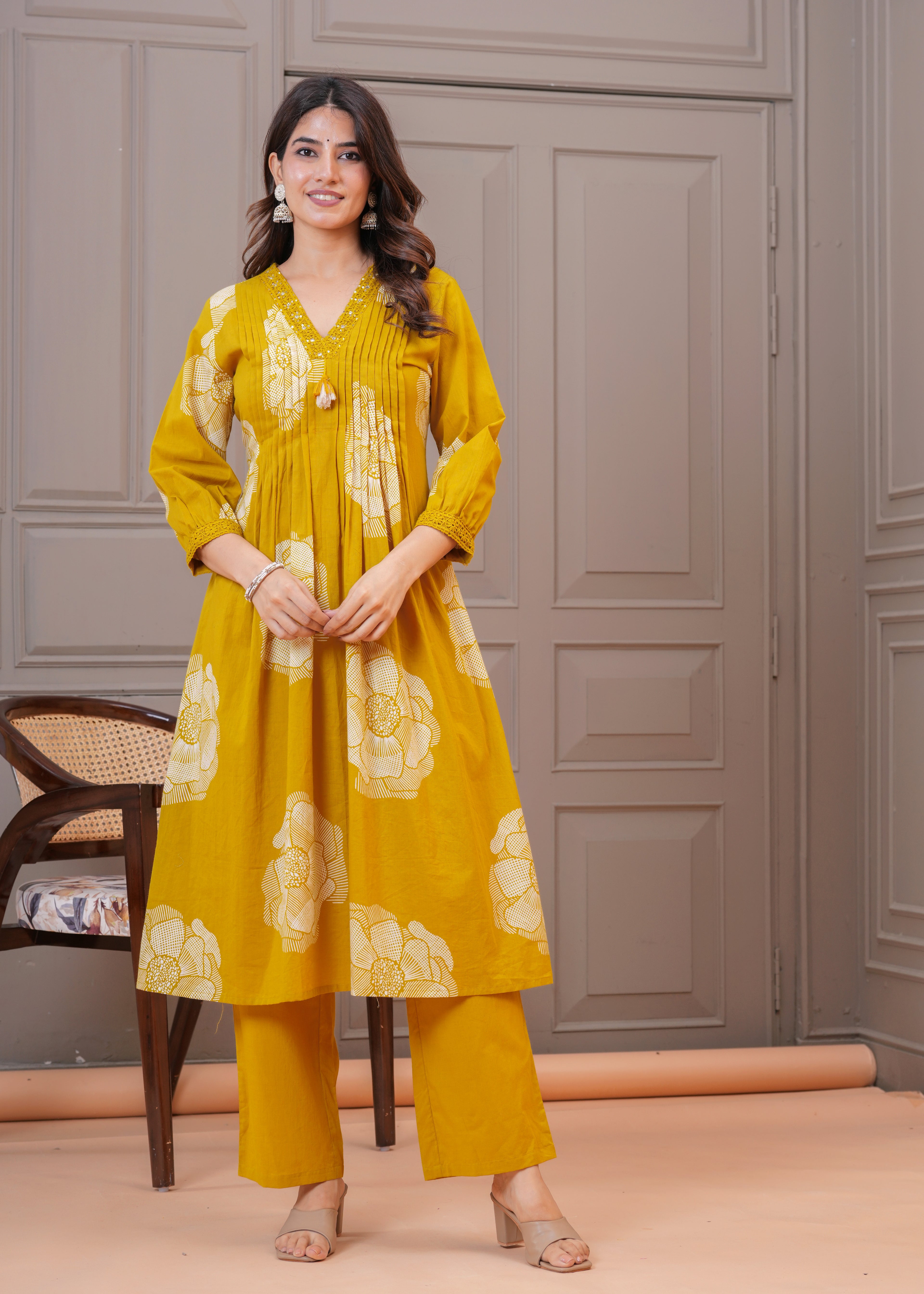 Blossom Elegance Three-Piece Set