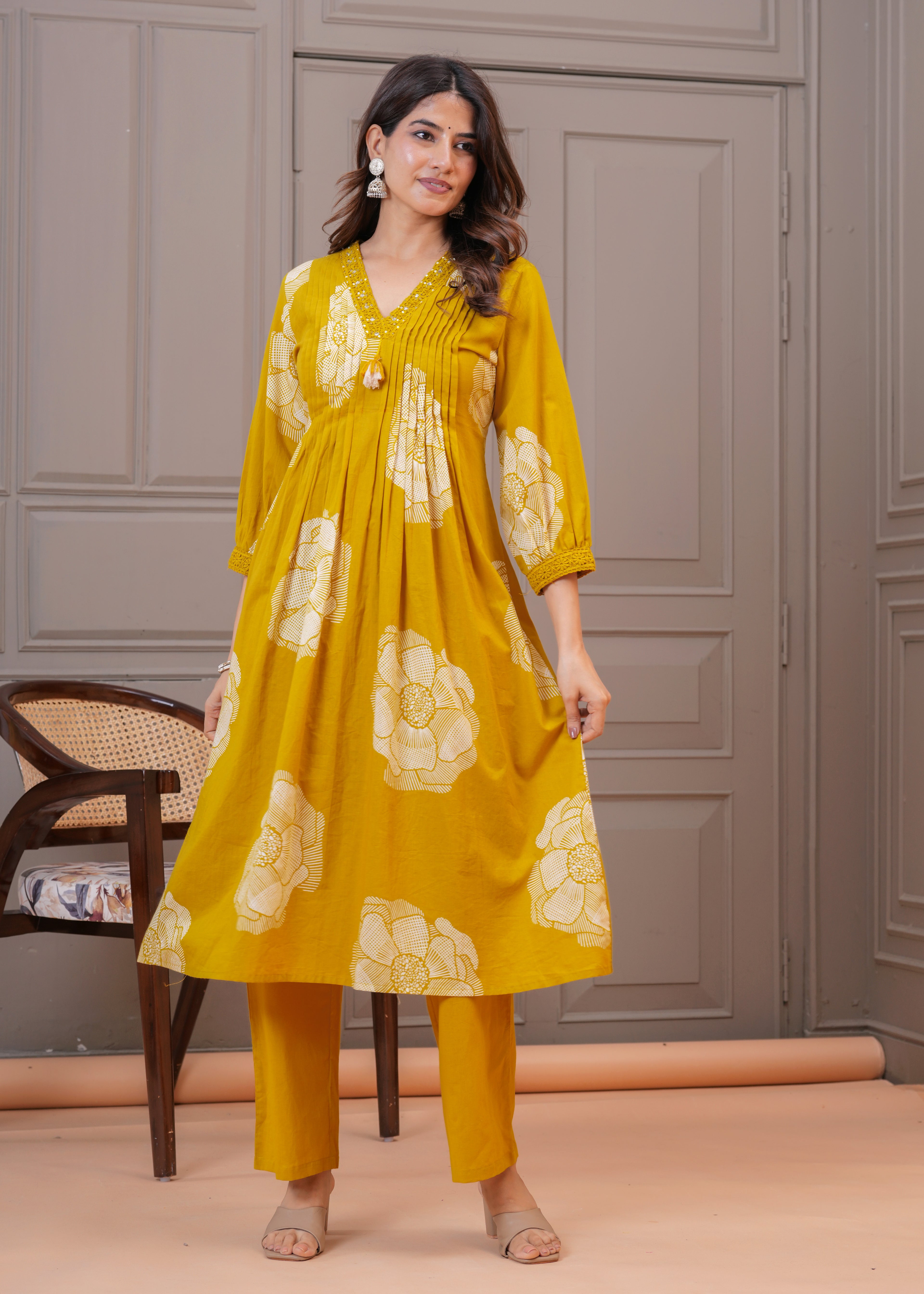 Blossom Elegance Three-Piece Set