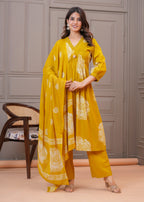 Blossom Elegance Three-Piece Set