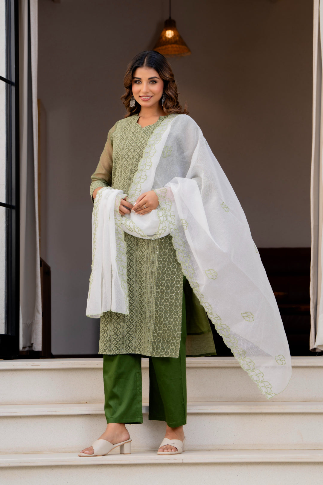 Special Edition: Premium Fancy Razzo Lucknowi Chikankari Kurti with Cotton Silk Pant & Embroidered Dupatta