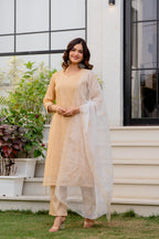 Zarizaara Special Edition:Premium Fancy Razzo Lucknowi Chikankari Kurti with Cotton Silk Pant & Embroidered Dupatta