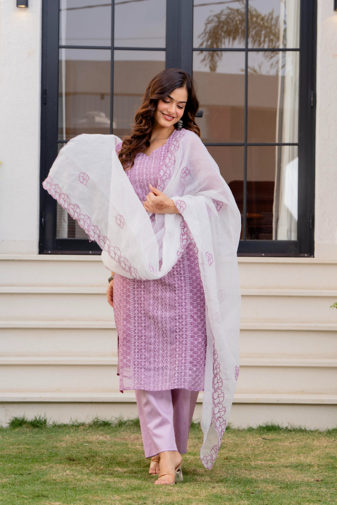 Zarizaara Special Edition:Premium Fancy Razzo Lucknowi Chikankari Kurti with Cotton Silk Pant & Embroidered Dupatta