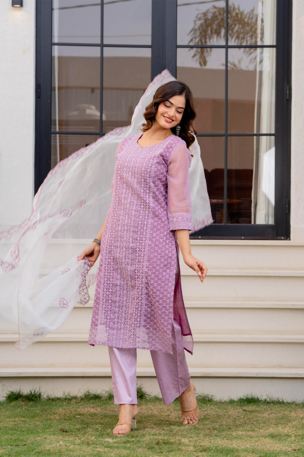 Zarizaara Special Edition:Premium Fancy Razzo Lucknowi Chikankari Kurti with Cotton Silk Pant & Embroidered Dupatta