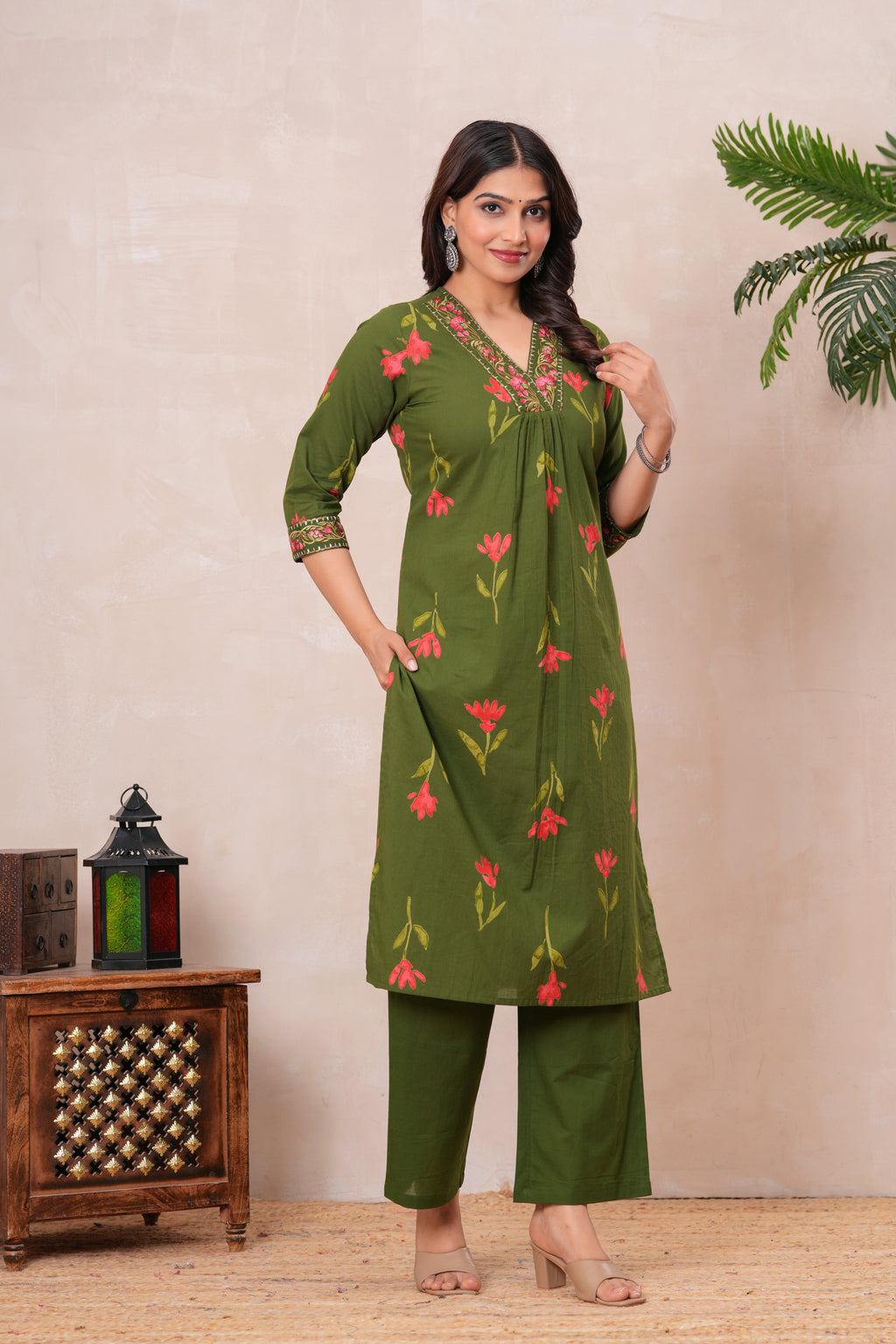 Women’s Cotton Printed Kurta Set with Embroidered Neck & Sleeves