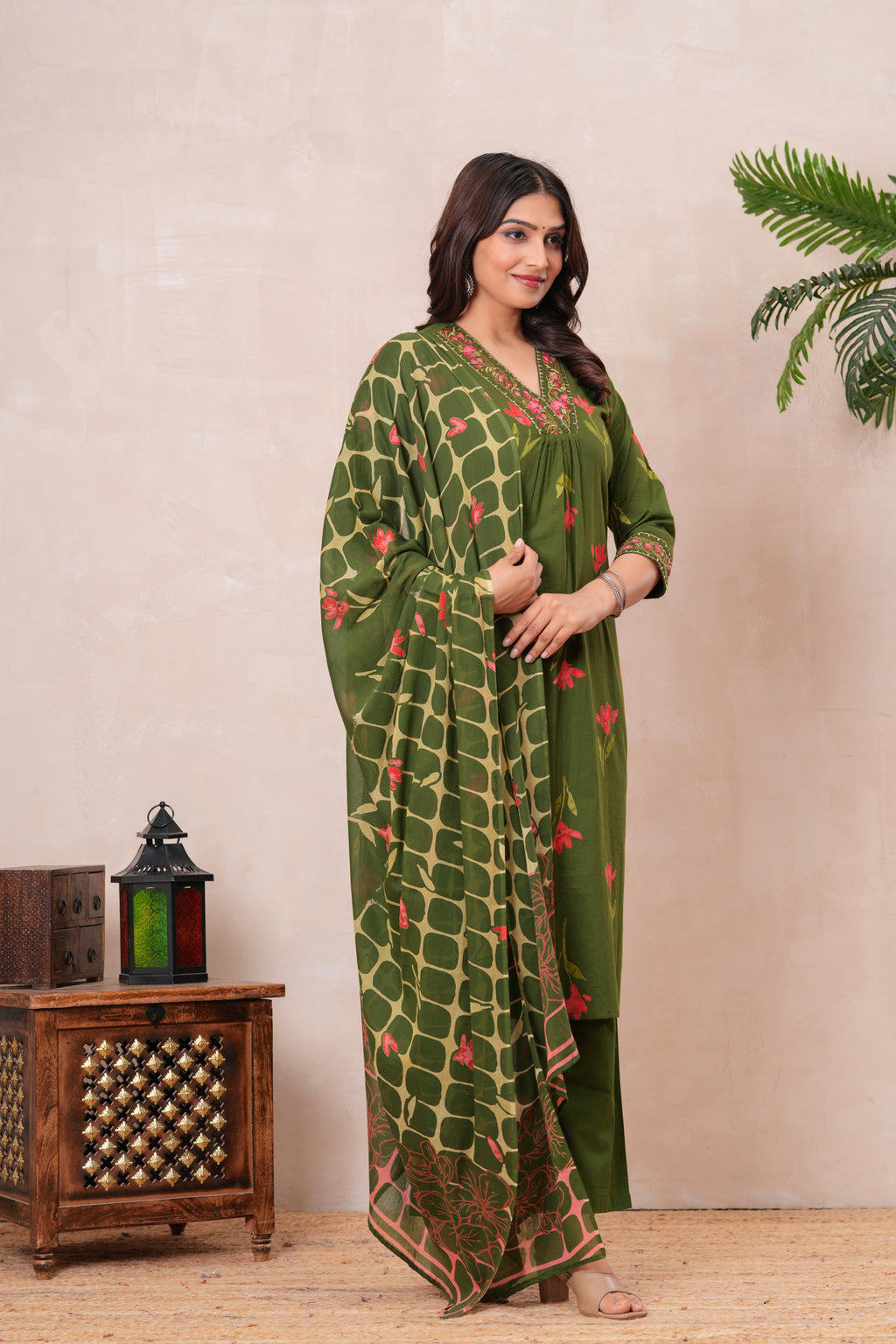 Women’s Cotton Printed Kurta Set with Embroidered Neck & Sleeves