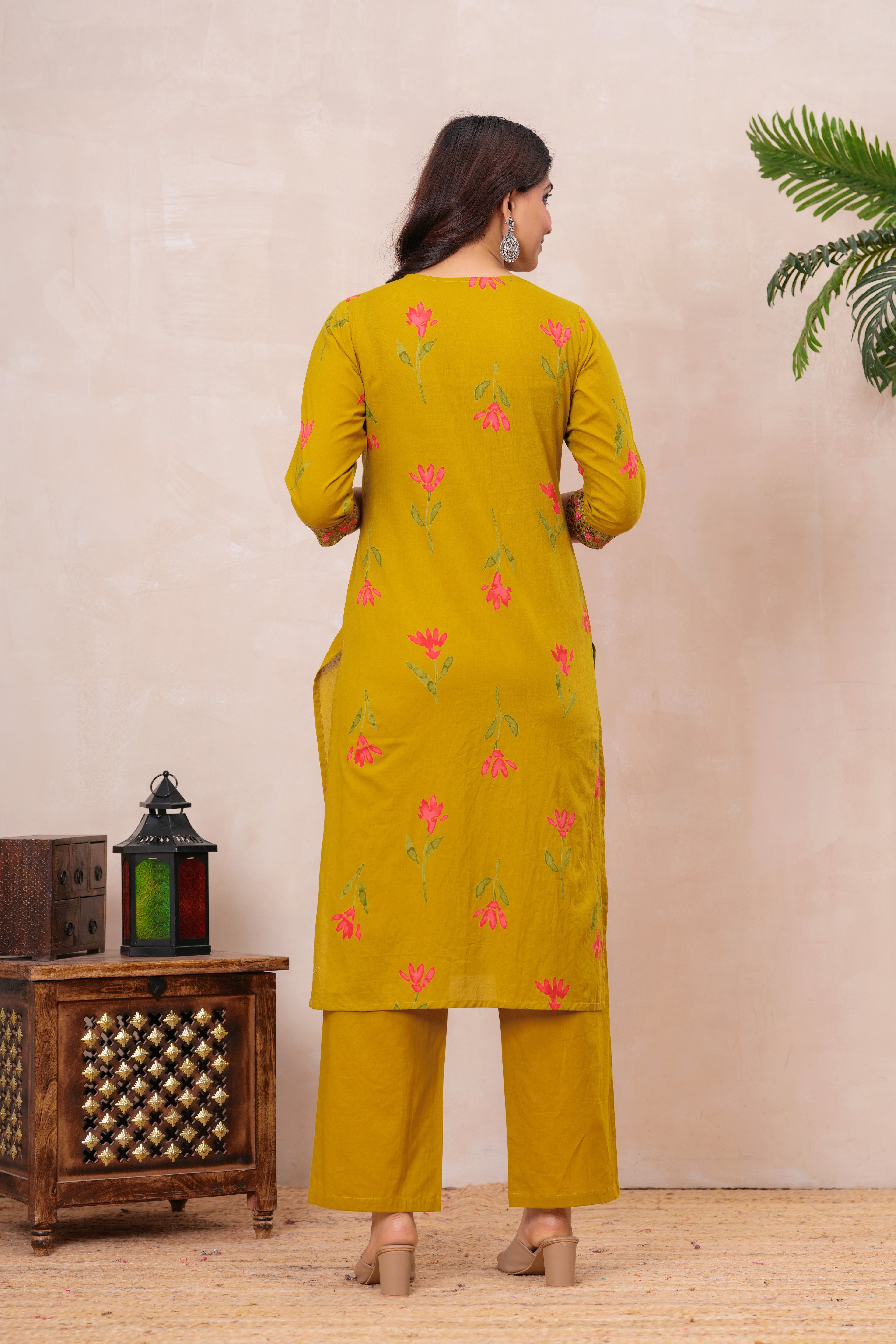 Women’s Cotton Printed Kurta Set with Embroidered Neck & Sleeves