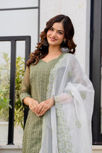 Zarizaara Special Edition:Premium Fancy Razzo Lucknowi Chikankari Kurti with Cotton Silk Pant & Embroidered Dupatta