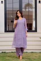 Zarizaara Special Edition:Premium Fancy Razzo Lucknowi Chikankari Kurti with Cotton Silk Pant & Embroidered Dupatta