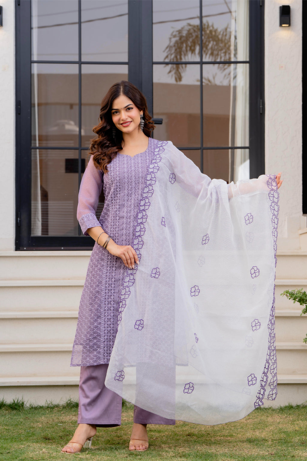 Zarizaara Special Edition:Premium Fancy Razzo Lucknowi Chikankari Kurti with Cotton Silk Pant & Embroidered Dupatta