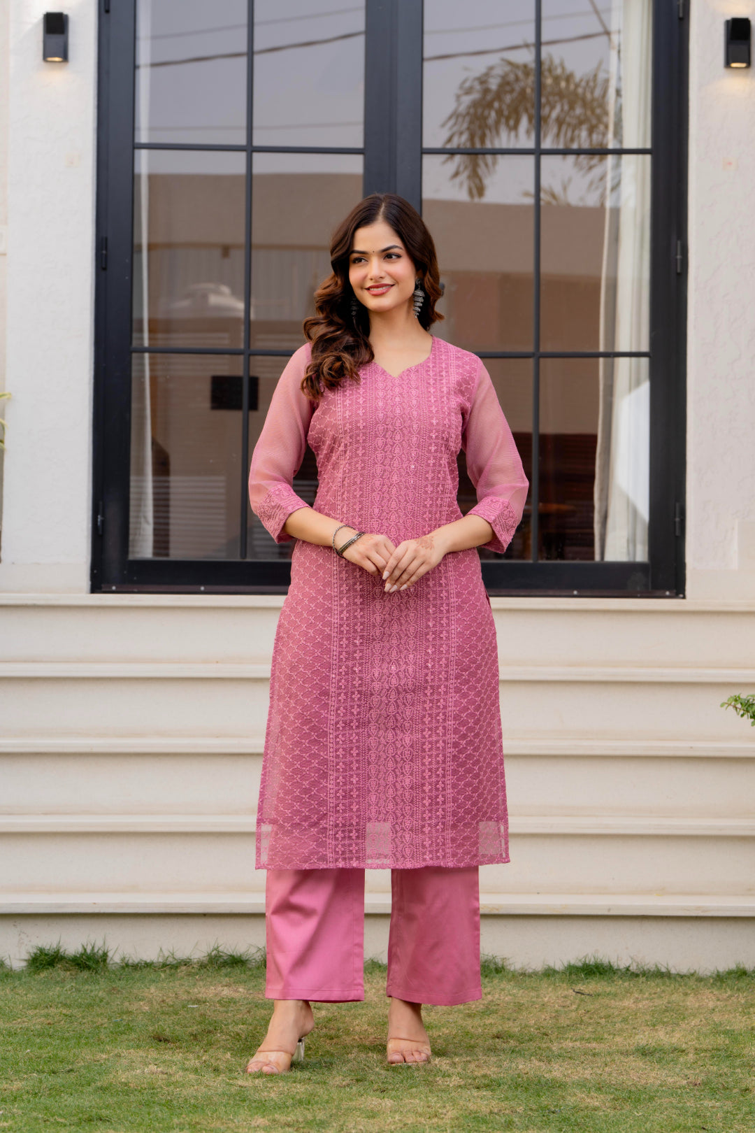 Zarizaara Special Edition:Premium Fancy Razzo Lucknowi Chikankari Kurti with Cotton Silk Pant & Embroidered Dupatta