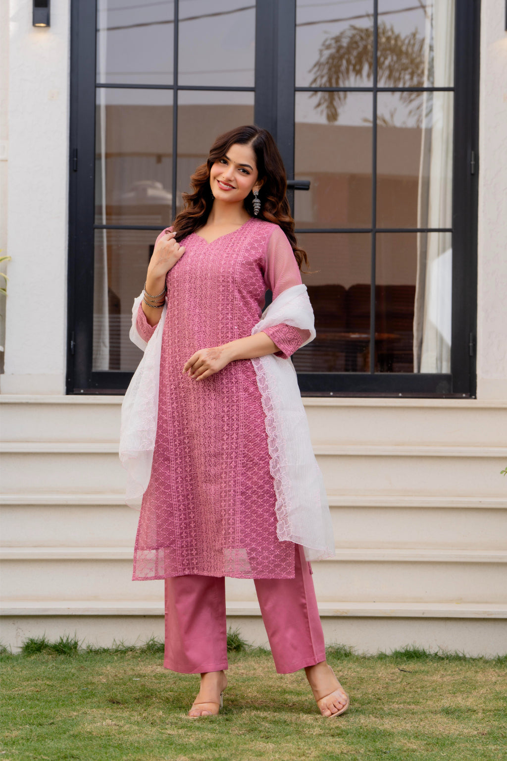 Zarizaara Special Edition:Premium Fancy Razzo Lucknowi Chikankari Kurti with Cotton Silk Pant & Embroidered Dupatta