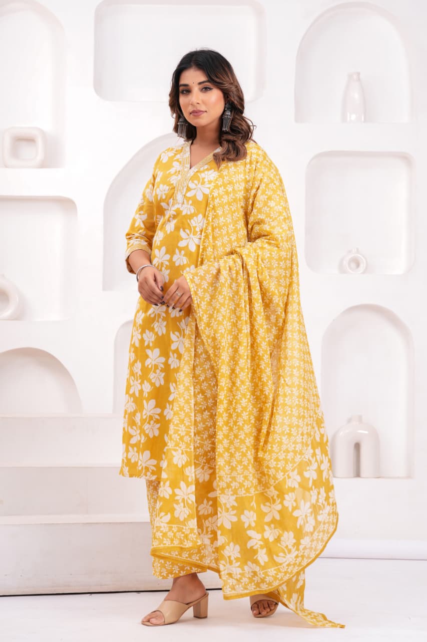 MUSTARD YELLOW