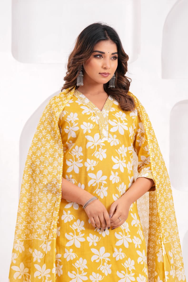 MUSTARD YELLOW