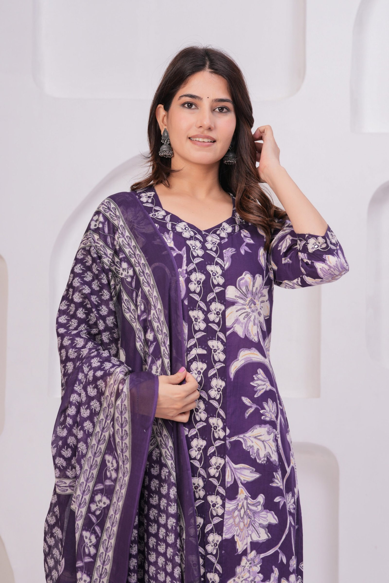 Stylish kurti set for women under 1000